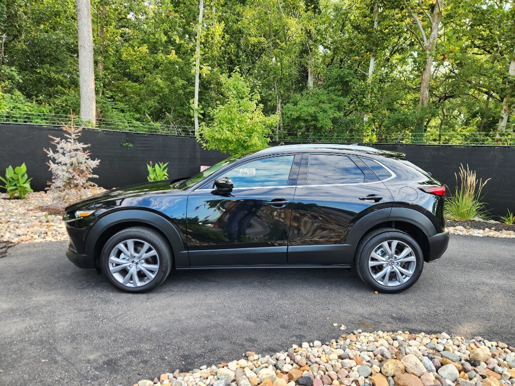 Used 2023 Mazda CX-30 Premium with VIN 3MVDMBDMXPM575677 for sale in Kansas City