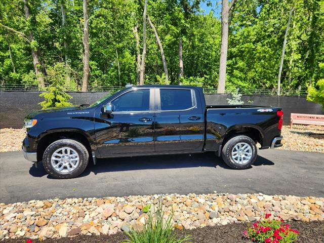 Used 2023 Chevrolet Silverado 1500 LT with VIN 2GCUDDED1P1143305 for sale in Kansas City