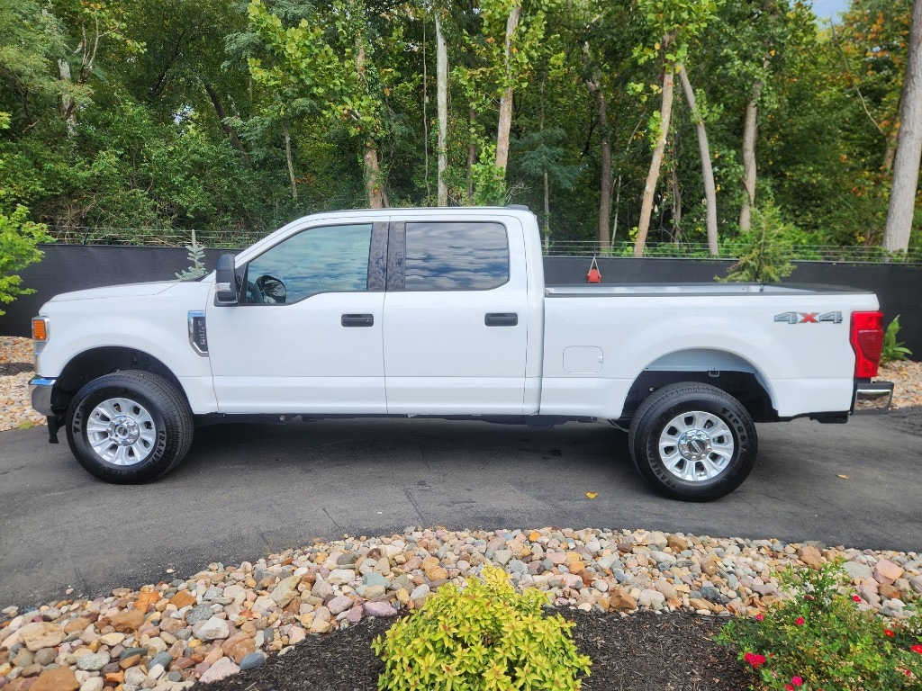 Used 2022 Ford F-250 Super Duty XLT with VIN 1FT7W2B67NEG44454 for sale in Kansas City