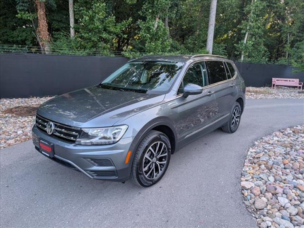 Used 2021 Volkswagen Tiguan 2.0T SE SUV