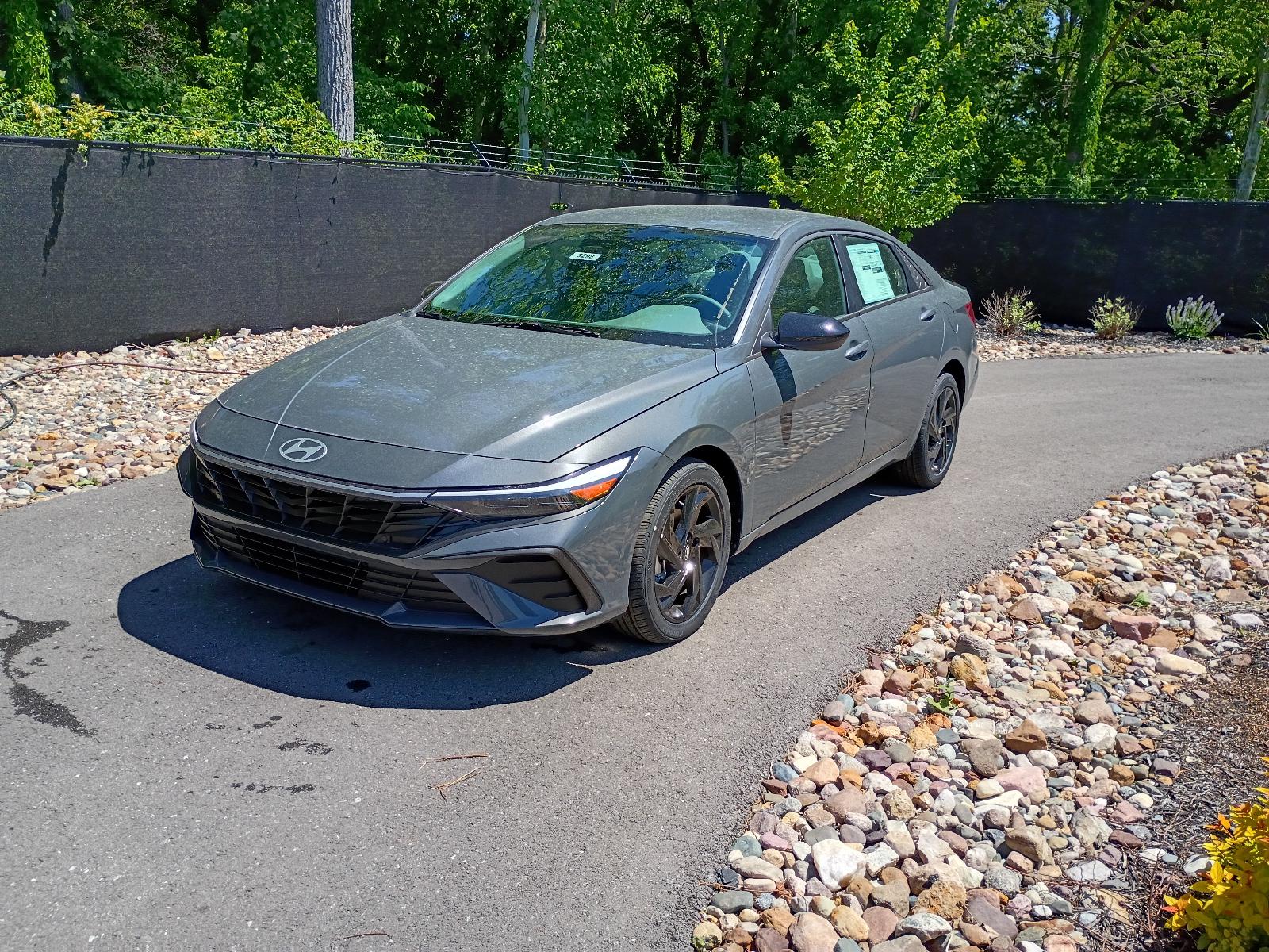 2026 Hyundai Elantra Sedan 