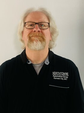 Staff member Joel Bartelle from ID_f44a11de8c82