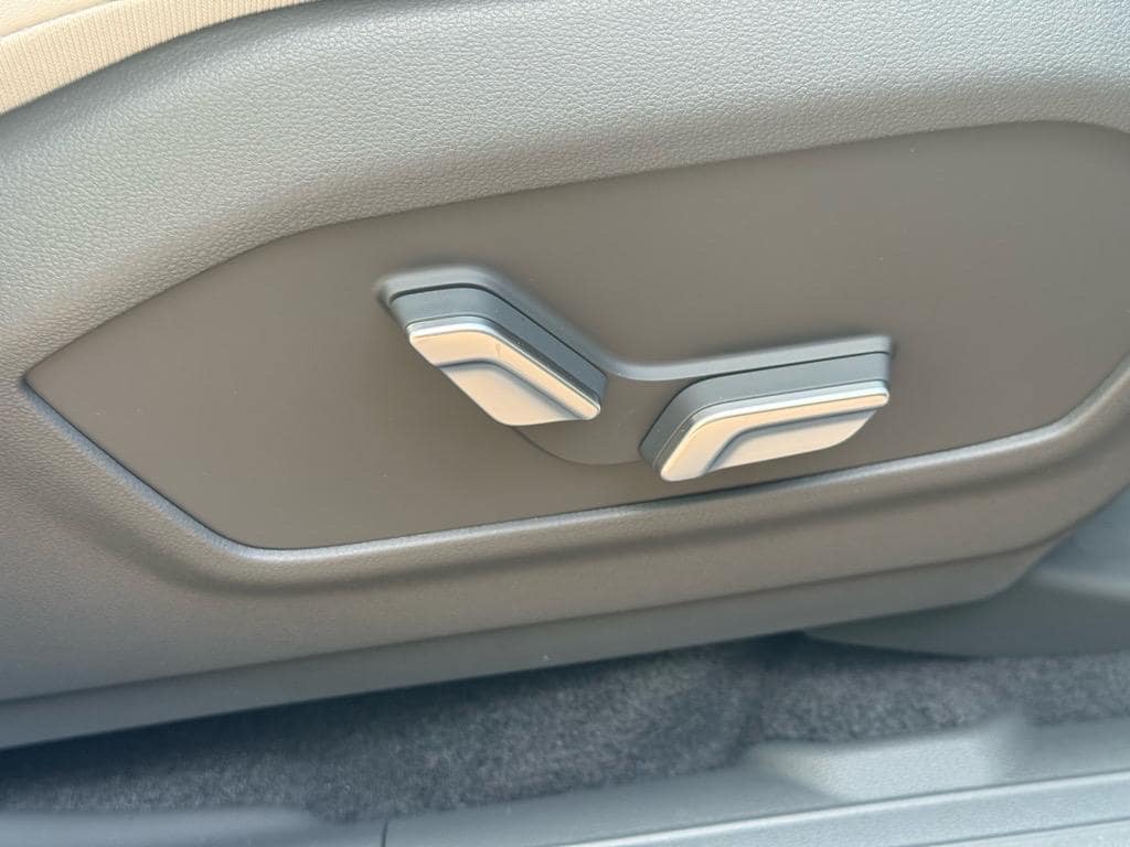 2026 Hyundai Santa Fe Calligraphy - Photo 13
