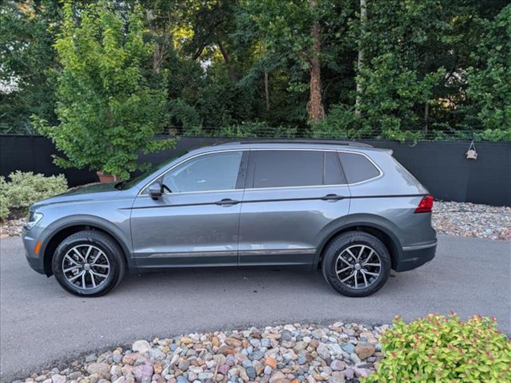 Used 2021 Volkswagen Tiguan 2.0T SE SUV