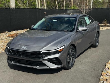 2025 Hyundai Elantra Hybrid Limited Sedan
