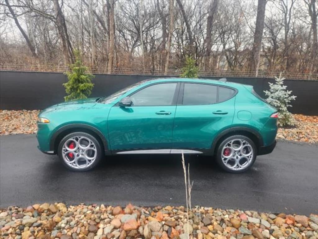 Used 2024 Alfa Romeo Tonale Veloce SUV