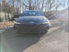 2025 Hyundai Elantra Hybrid SEL Sport Sedan