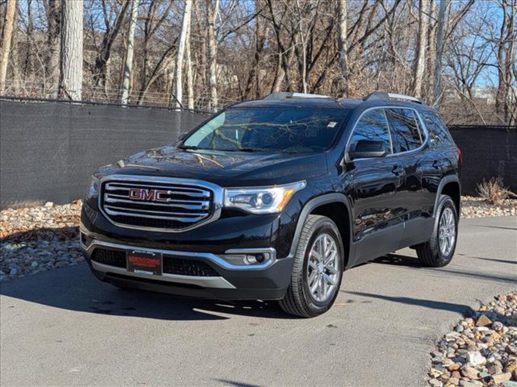 Used 2017 GMC Acadia SLE-2 SUV