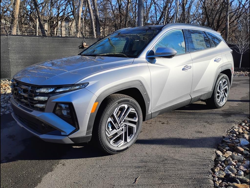 New 2026 Hyundai Tucson Limited AWD SUV