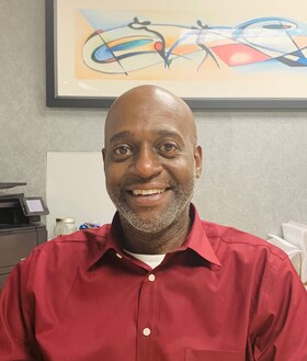 Staff member Elford Nolen from ID_ce914b12aab2