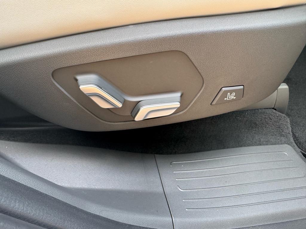 2026 Hyundai Santa Fe Calligraphy - Photo 18