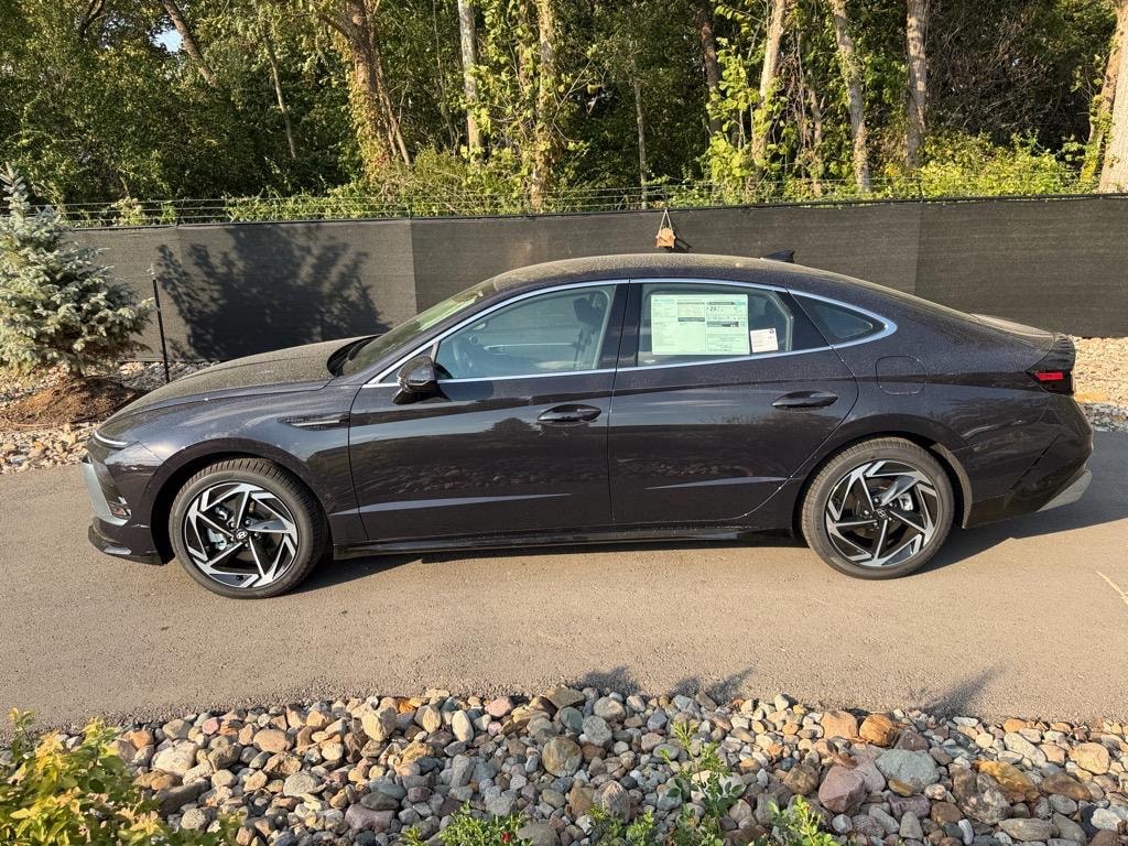 New 2026 Hyundai Sonata SEL Sport Sedan