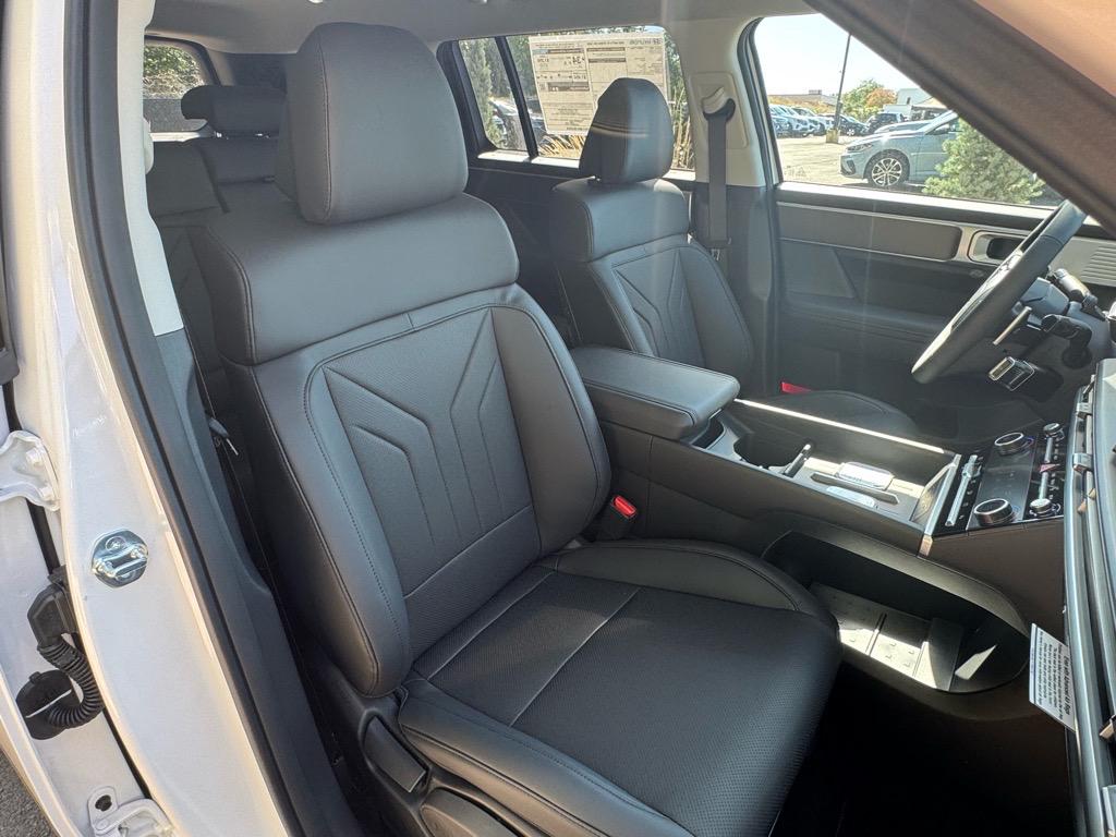 2026 Hyundai Santa Fe SEL - Photo 12