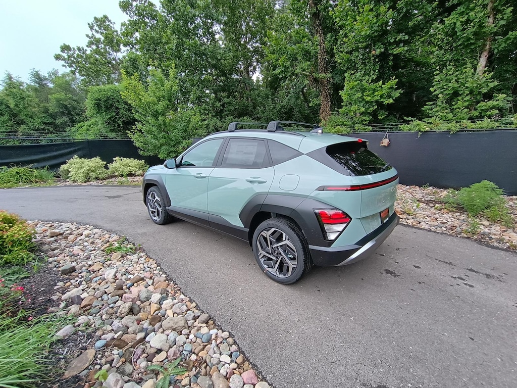 New 2026 Hyundai Kona SEL Premium FWD SUV