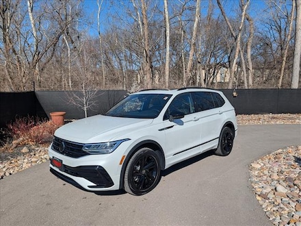 2023 Volkswagen Tiguan 2.0T SE R-Line Black SUV