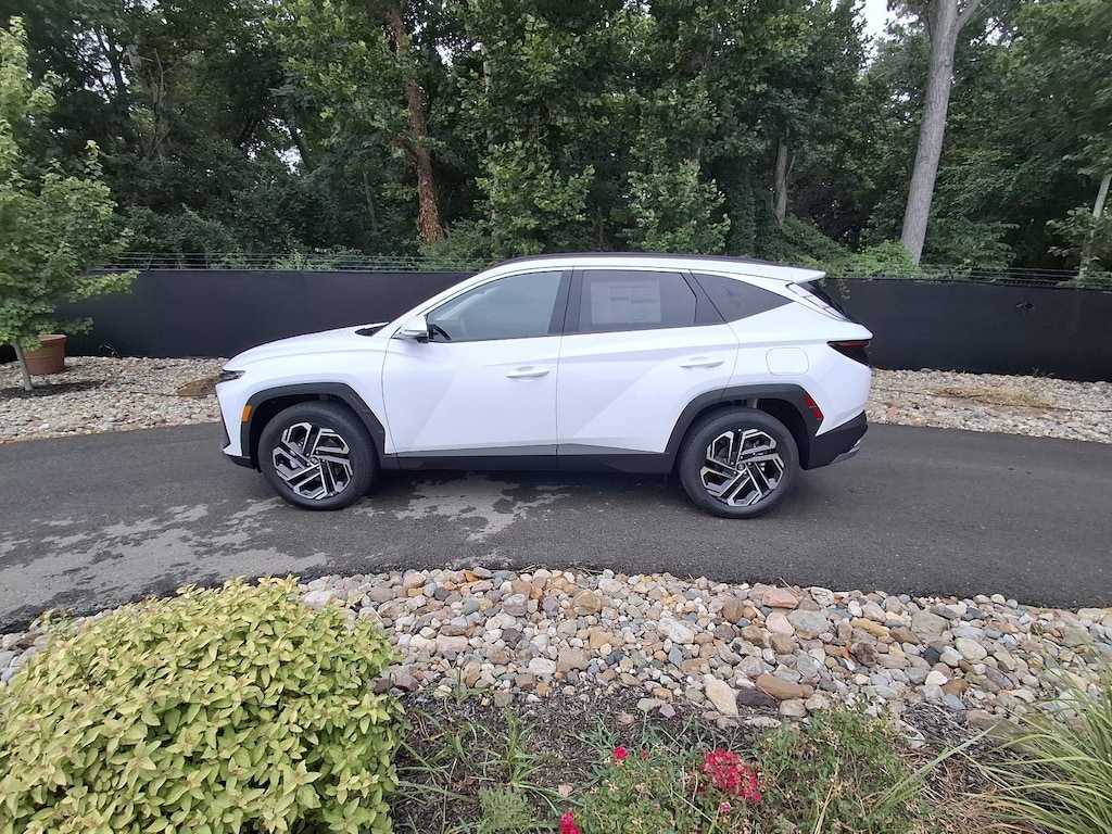New 2026 Hyundai Tucson Hybrid Limited SUV