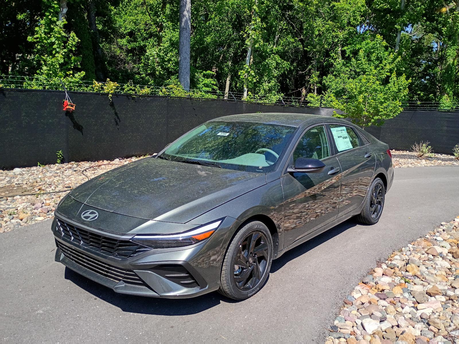 2026 Hyundai Elantra Sedan 