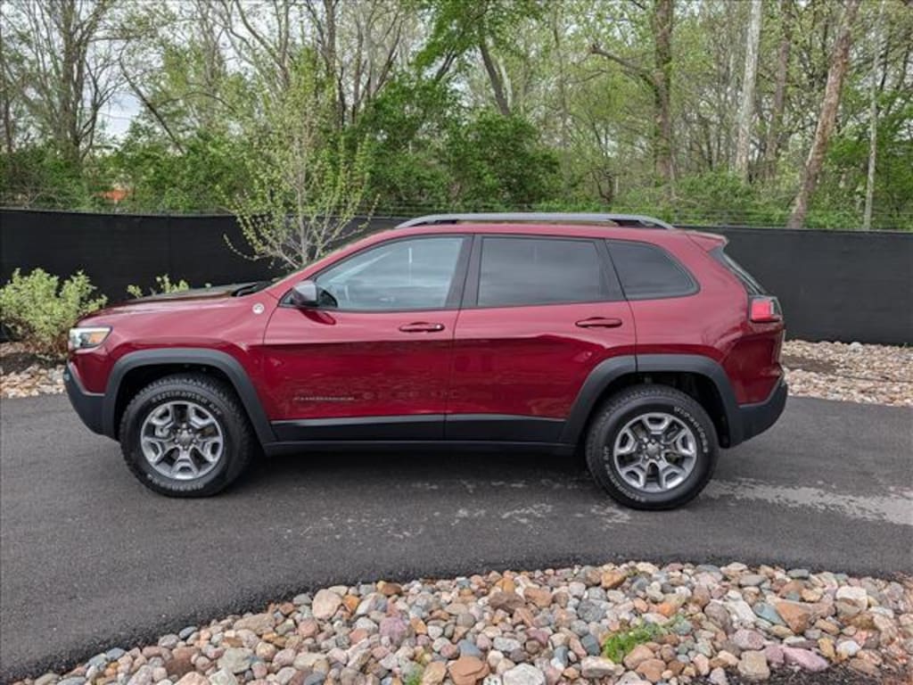 Used 2019 Jeep Cherokee Trailhawk 4x4 SUV