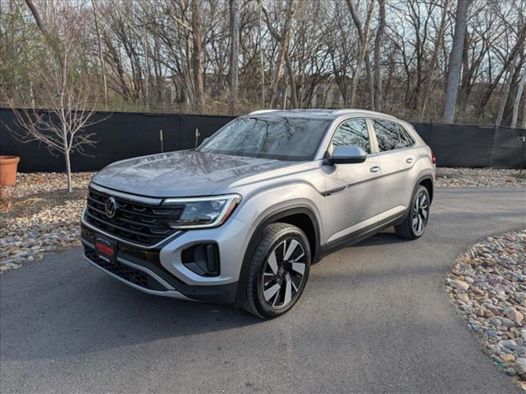 Certified 2024 Volkswagen Atlas Cross Sport 2.0T SE w/Technology SUV