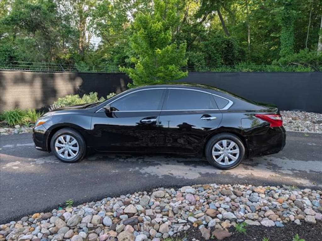 Used 2018 Nissan Altima 2.5 S Sedan