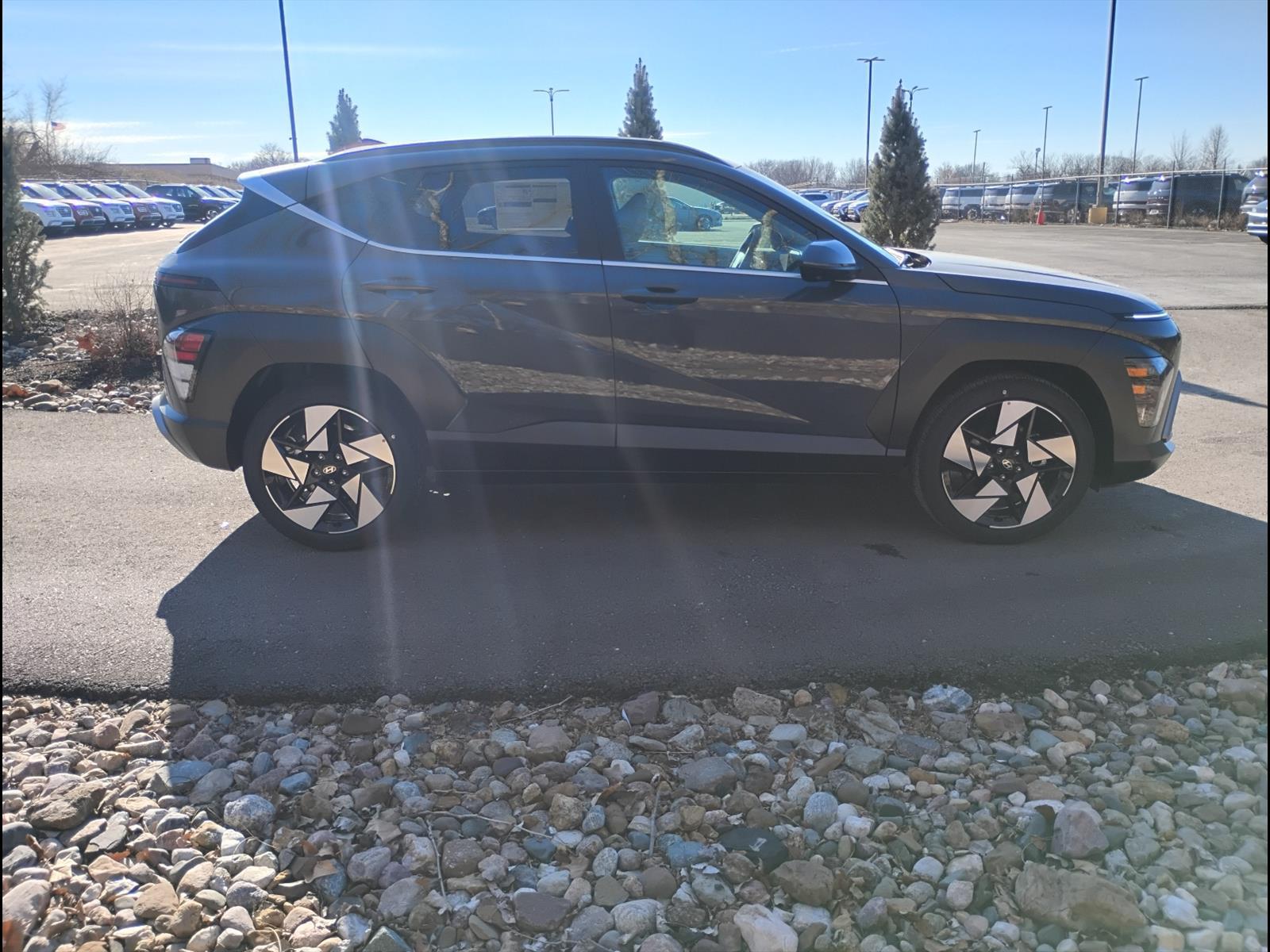 2026 Hyundai Kona Limited - Photo 6