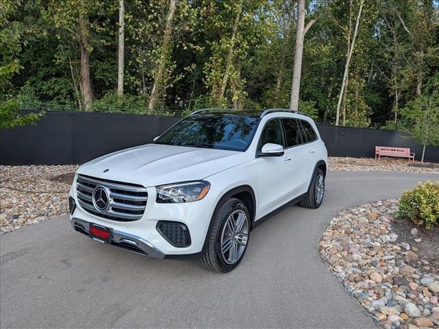 2026 Mercedes-Benz GLS