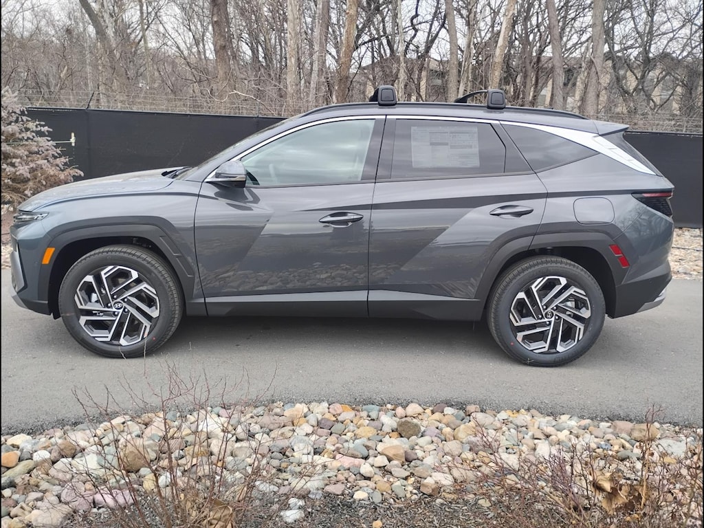 New 2026 Hyundai Tucson Limited AWD SUV