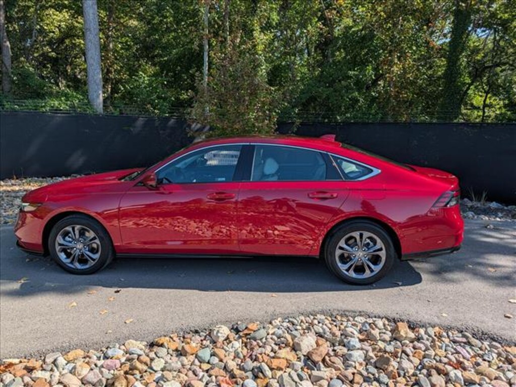 Used 2024 Honda Accord Hybrid EX-L Sedan