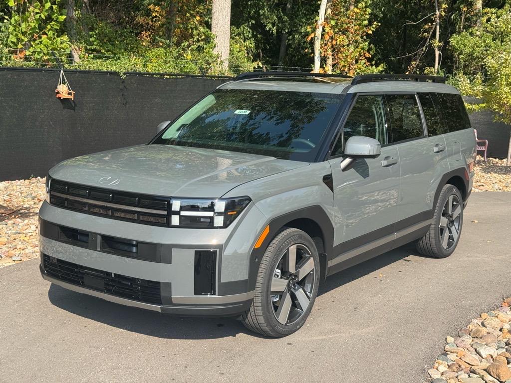 2026 Hyundai Santa Fe Limited's photo