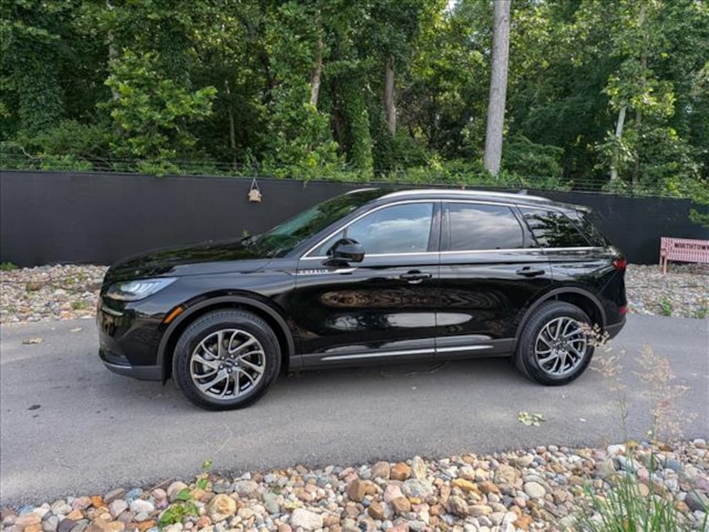 Certified 2022 Lincoln Corsair Standard SUV