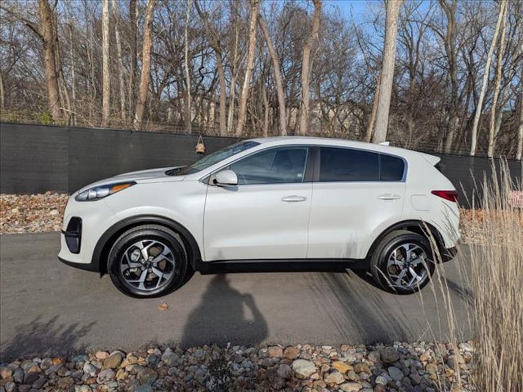 Used 2022 Kia Sportage LX SUV