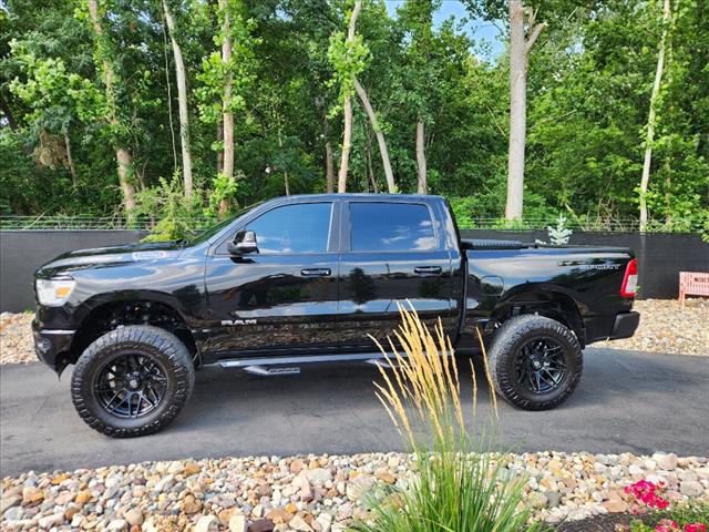 Used 2022 RAM Ram 1500 Pickup Big Horn/Lone Star with VIN 1C6RRFFGXNN423562 for sale in Kansas City