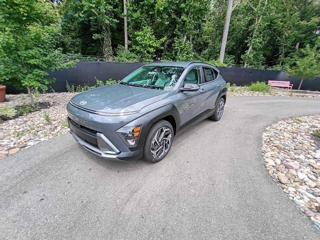 New 2026 Hyundai Kona SEL Premium FWD SUV
