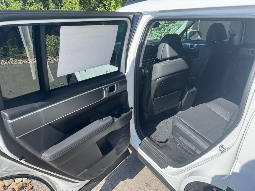 2026 Hyundai Santa Fe SEL - Photo 18