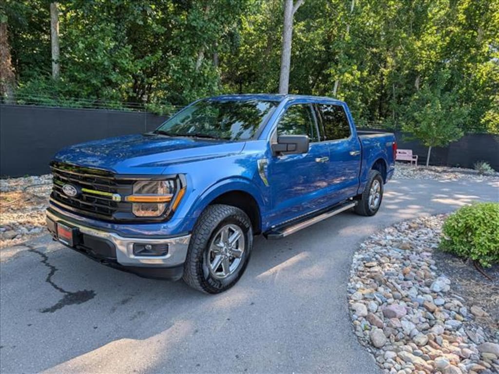 Used 2025 Ford F-150 XLT Truck SuperCrew Cab