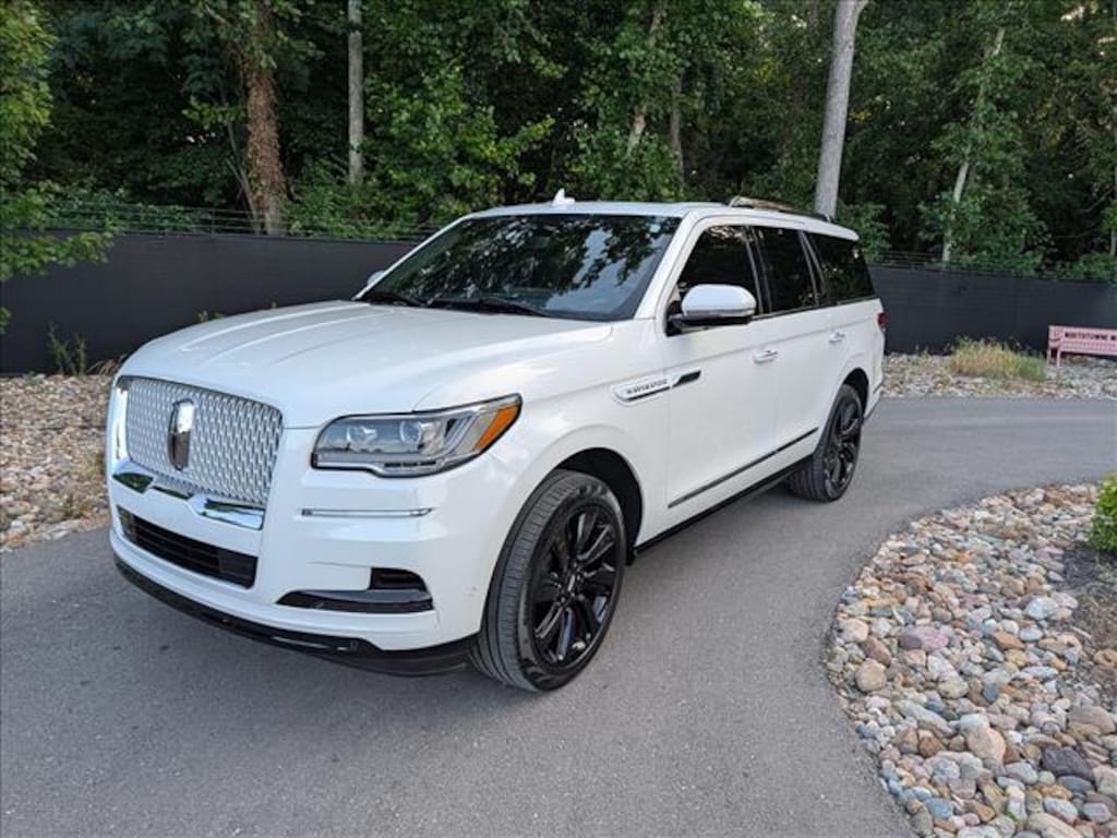 Used 2024 Lincoln Navigator Reserve SUV