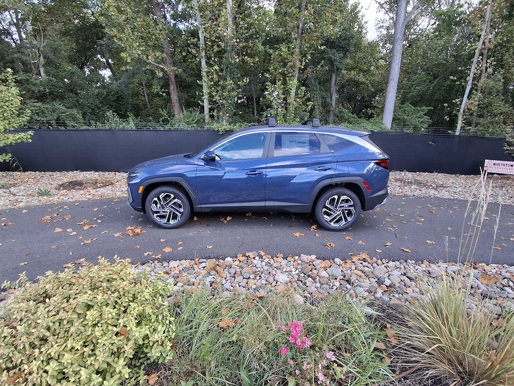 New 2026 Hyundai Tucson SEL Plus AWD SUV