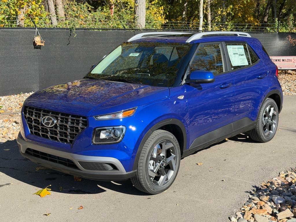 2026 Hyundai Venue SEL's photo