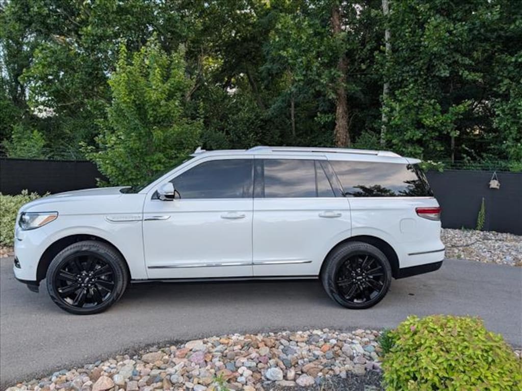 Used 2024 Lincoln Navigator Reserve SUV