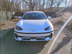 2025 Hyundai IONIQ 6 SEL Sedan