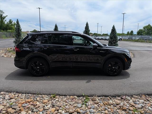 2024 Volkswagen Tiguan SE R-LINE BLACK - Photo 6