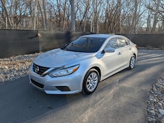 2017 Nissan Altima 2.5 S Sedan