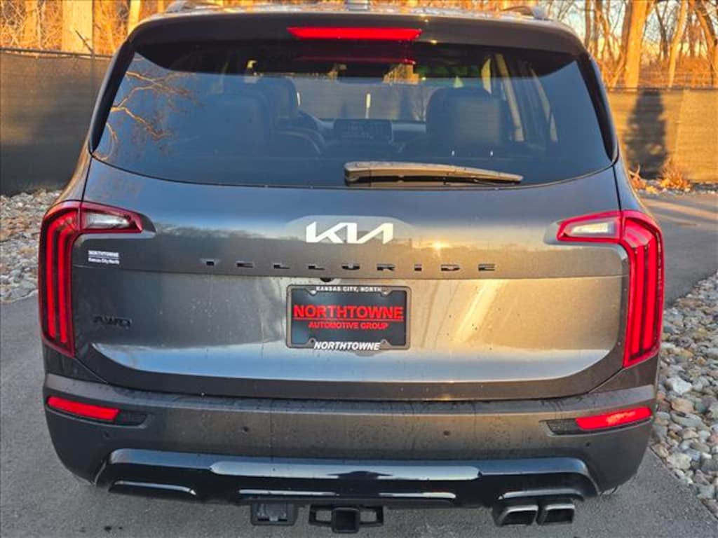 Used 2022 Kia Telluride SX SUV
