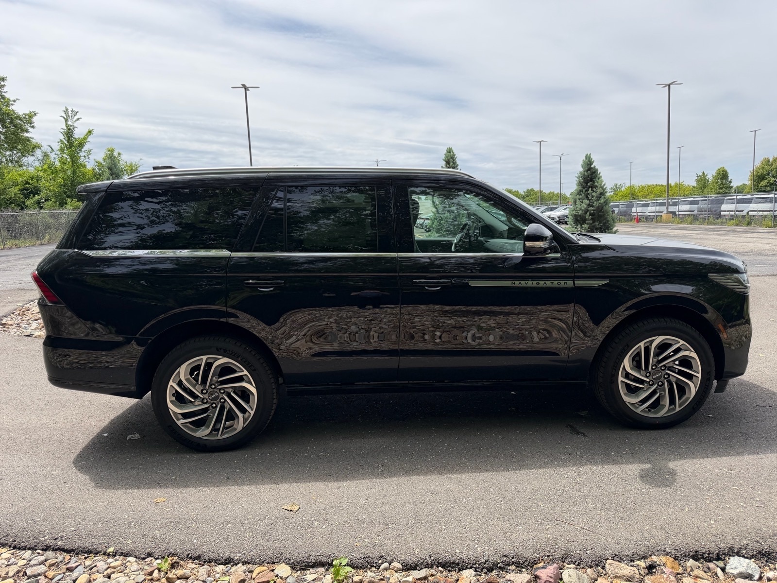 2026 Lincoln Navigator Reserve - Photo 6