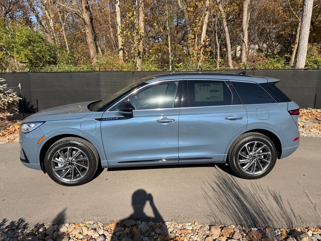 New 2026 Lincoln Corsair Grand Touring SUV
