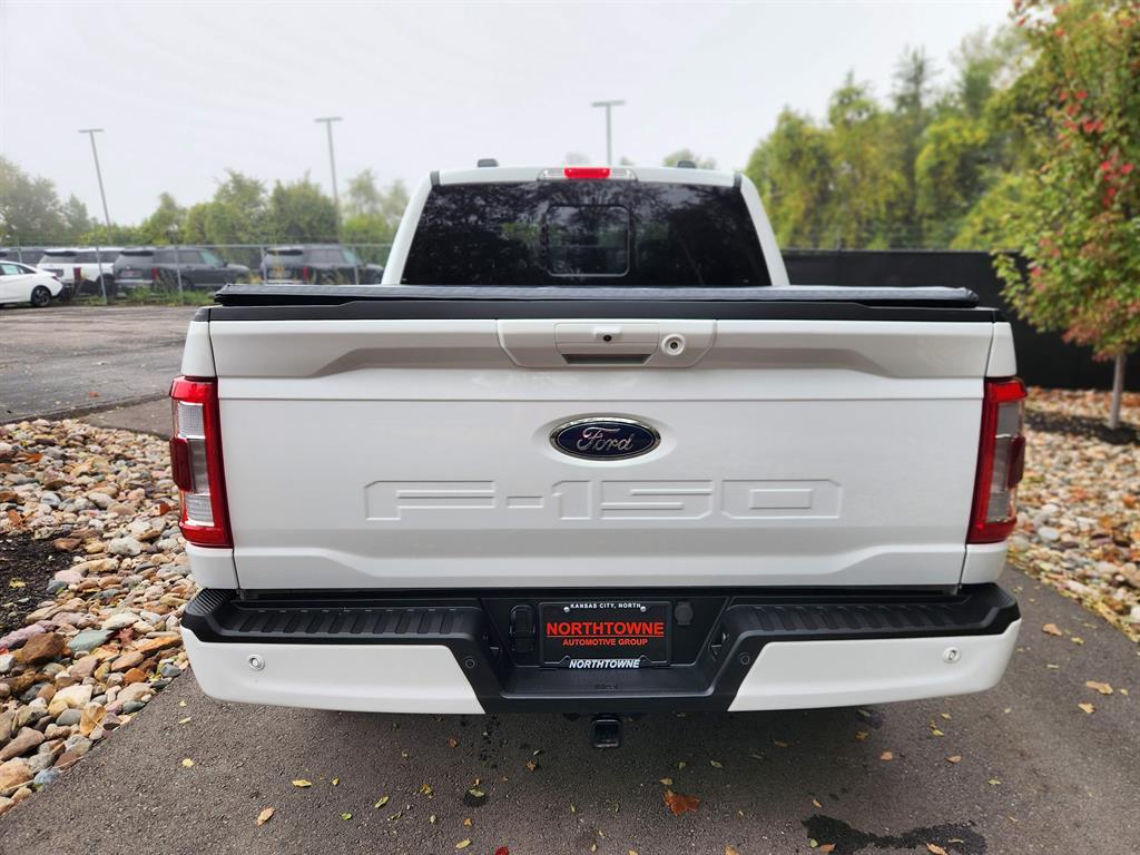 2023 Ford F-150 XLT photo 4