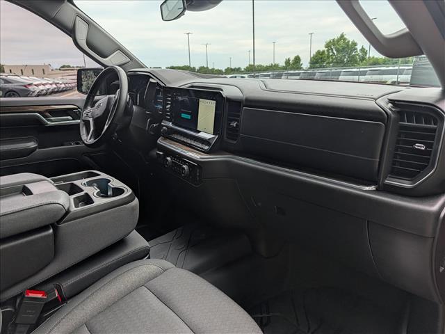 2024 Chevrolet Silverado 1500 RST - Photo 14