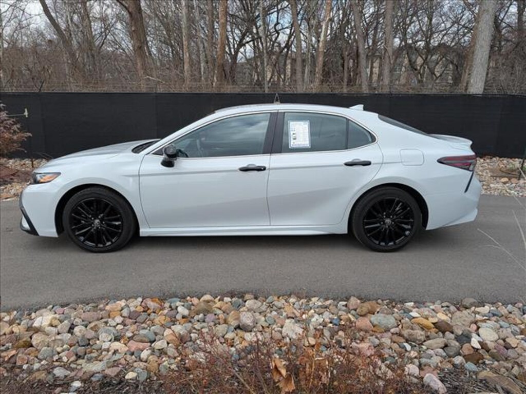 Used 2024 Toyota Camry SE Sedan