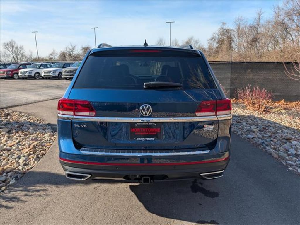 Used 2022 Volkswagen Atlas 3.6 SE w/ Technology SUV