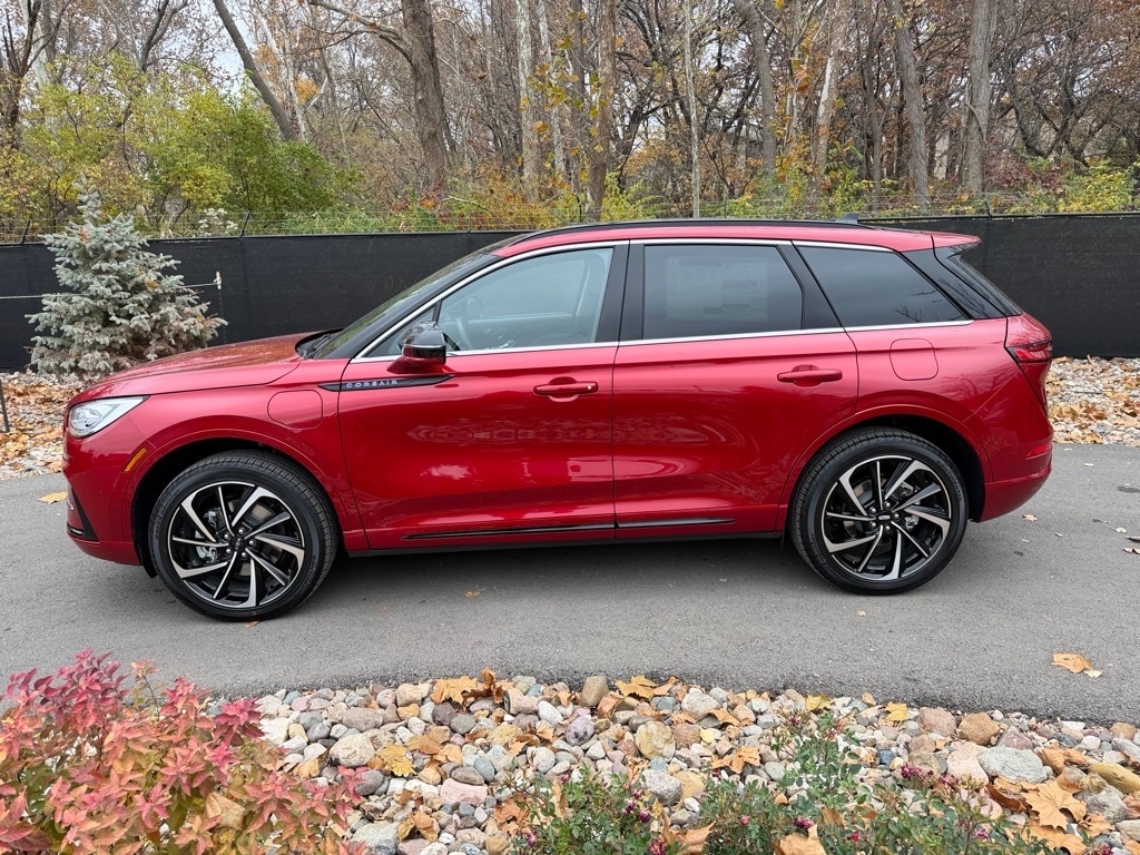 New 2026 Lincoln Corsair Grand Touring SUV